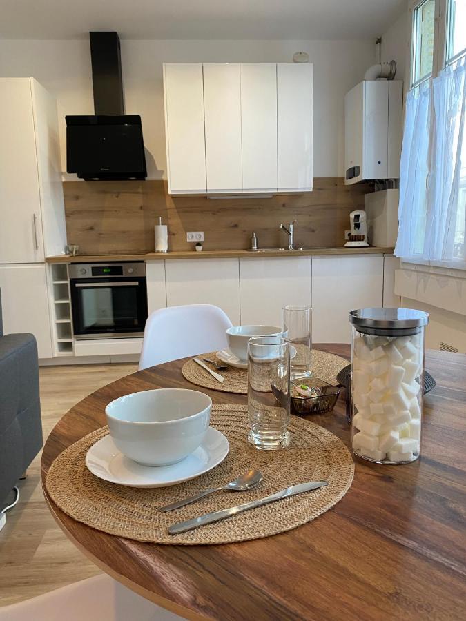 Appartement Luxueux Renove Avec Balcon & Garage Troyes Luaran gambar